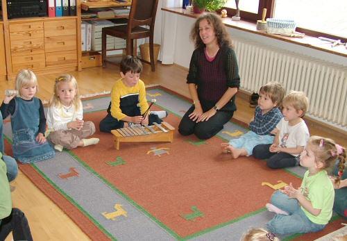 Früherziehung am Xylophon